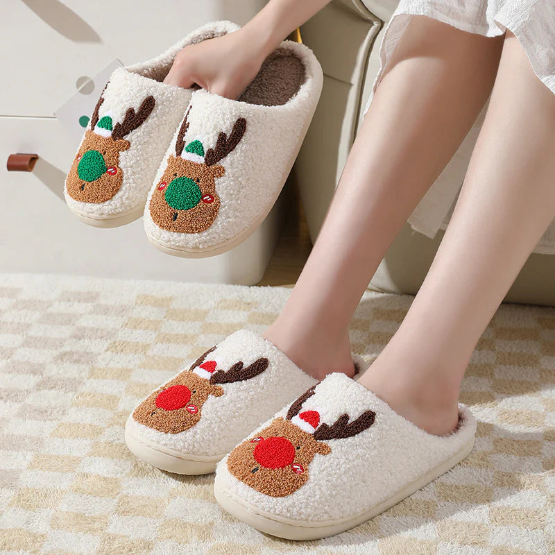 Chaussons Renne en Peluche – Pantoufles d'Hiver Ultra-Douces pour Femme & Homme